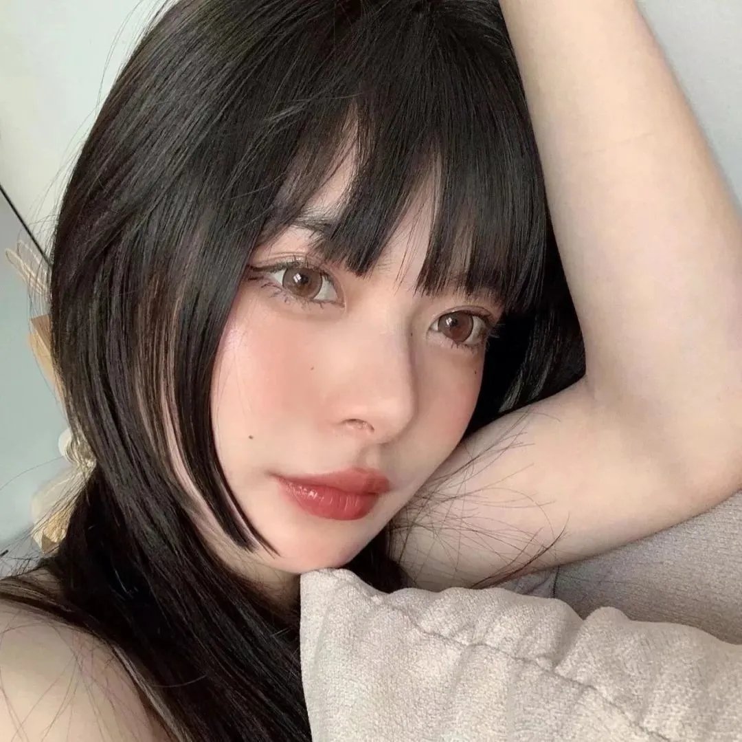 一人有一点颜色