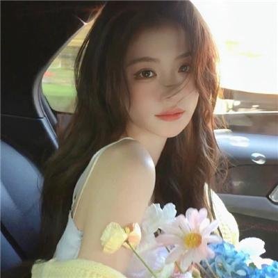 被裁员后，我转身嫁给总裁